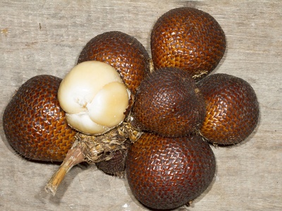Salak (snake fruit)